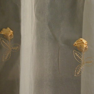 ΚΟΥΡΤΙΝΑ ΜΕ ΤΡΙΑΝΤΑΦΥΛΛΟ 3D