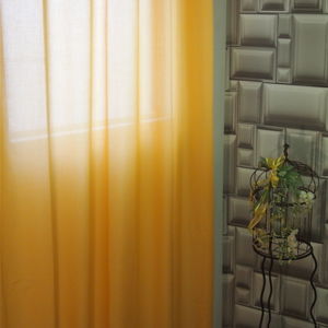 κουρτίνα ραμμένη με τρουκς , γάζα κίτρινη σε διαστάσεις 1,40 χ 2,80 ύψος