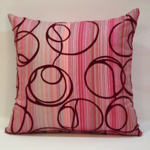 μαξιλάρι φούξια με κύκλους 40 χ 40