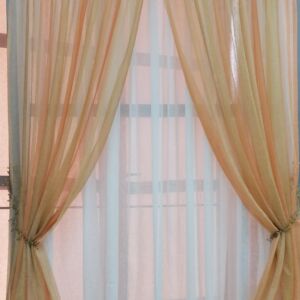 Κουρτίνα γάζα ραμμένη πορτοκαλί πράσινο ντεγκραντέ με διαστάσεις 0,80 χ 2,5΄8 ύψος