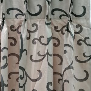 κουρτίνα κοντή με λαχούρι και ύφασμα ταφτά σε διαστάσεις 1,20 χ 1,60 ύψος