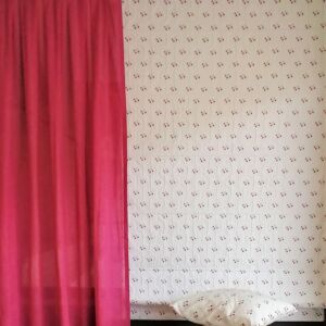 ρόμαν ραμμένο με φόντο λευκό και πολύχρωμες κουκίδες σε διαστάσεις 1,10 χ 2,00 ύψος