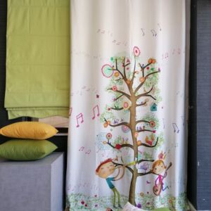 κουρτίνα παιδική θεματική το μουσικό δέντρο σε διαστάσεις 1,80 χ 2,50 ύψος και ραφή τρουκς