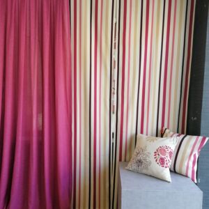 πανό τεντωμένο με blackout επένδυση σε διαστάσεις 0,78 χ 2,53 ύψος