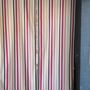 πανό τεντωμένο με blackout επένδυση σε διαστάσεις 0,78 χ 2,53 ύψος