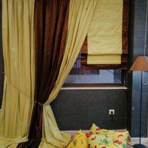 Κουρτίνα ταφτάς πράσινο με καφέ και ραφή τρίπιετο σε διαστάσεις 1,70 χ 2,90 ύψος