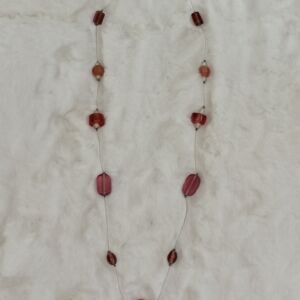 Διάφανη δέστρα σε χρώμα ροζ-κόκκινο διάφανη με σχέδιο μαργαρίτα και μήκος δεσιάς 42 εκατοστά.