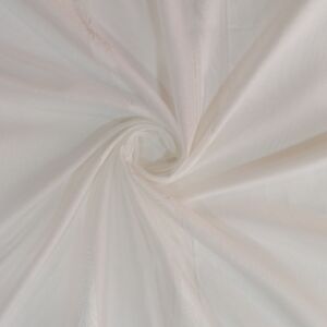 Υφασμα από λευκή γάζα διαφανή με σχέδιο στο τελείωμα της και φάρδος τοπιού 2.80 μέτρα.