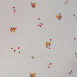 Υφασμα από πολύχρωμη γάζα με σχέδιο καλαθάκι και φάρδος τοπιού 1,40 μέτρα.