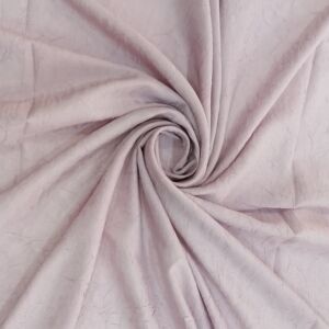 Υφασμα τσαλακωτό αδιάφανο σε λιλά απόχρωση με φάρδος τοπιού 2.80 μέτρα.