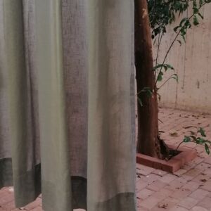 κουρτίνα έτοιμ, ραμμένη, γάζα χακί και διάσταση 1,00 χ 2,36 ύψος