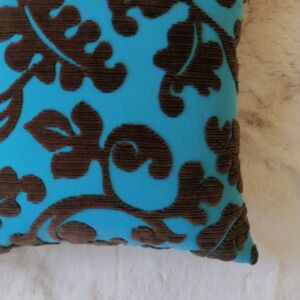 ΜΑΞΙΛΑΡΟΘΗΚΗ ΤΥΡΚΟΥΑΖ ΜΕ ΚΑΦΕ ΑΝΑΓΛΥΦΟ ΒΕΛΟΥΤΕ ΣΧΕΔΙΟ 0,40 Χ 0,40